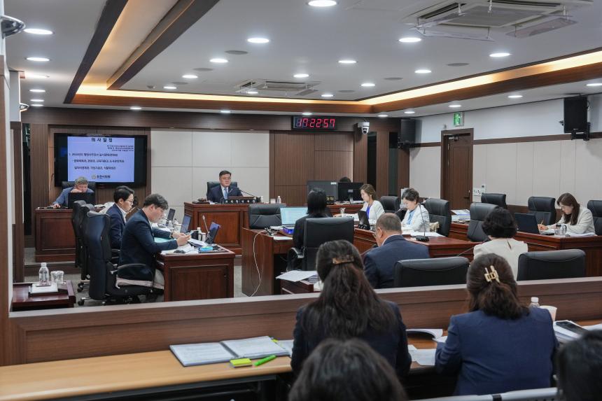 제179회 포천시의회 임시회 행정사무감사특별위원회 4일차 - 11