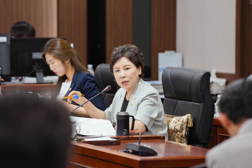 제179회 포천시의회 임시회 행정사무감사특별위원회 5일차 - 5