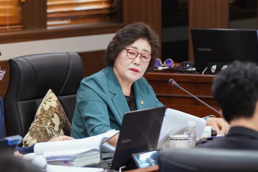 제179회 포천시의회 임시회 행정사무감사특별위원회 5일차 - 6