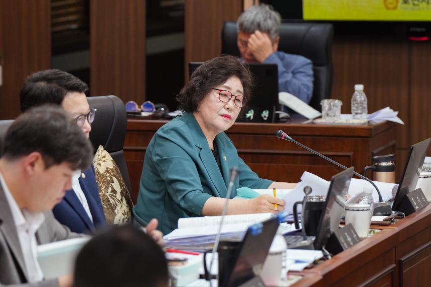 제179회 포천시의회 임시회 행정사무감사특별위원회 5일차 - 7
