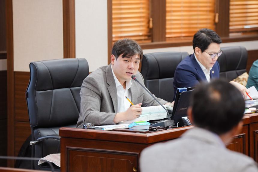 제179회 포천시의회 임시회 행정사무감사특별위원회 5일차 - 9