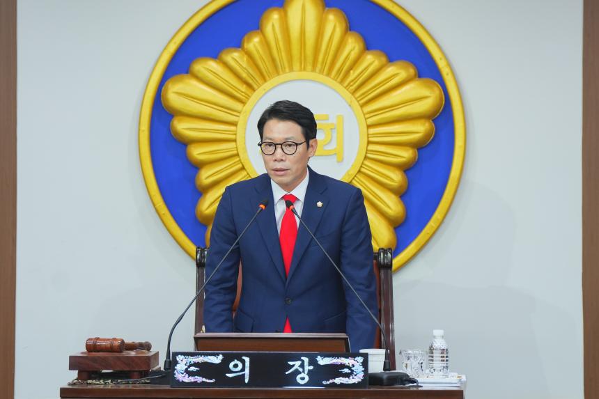 제181회 포천시의회 임시회 제3차 본회의 - 1