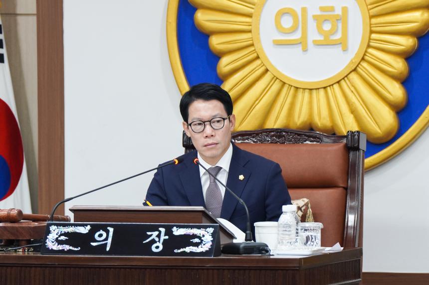 제182회 포천시의회 임시회 제3차 본회의 - 12