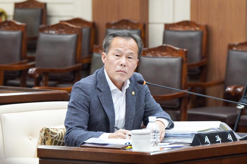 제182회 포천시의회 임시회 제3차 본회의 - 14