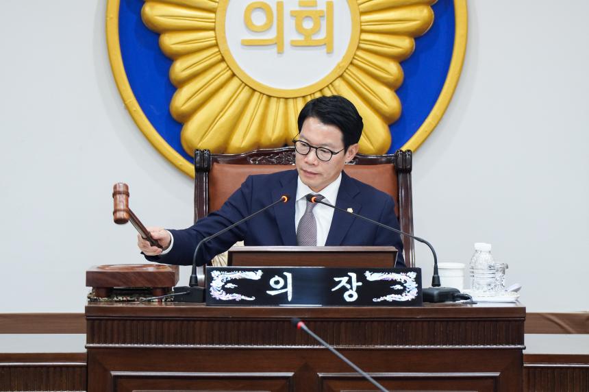 제182회 포천시의회 임시회 제3차 본회의 - 17