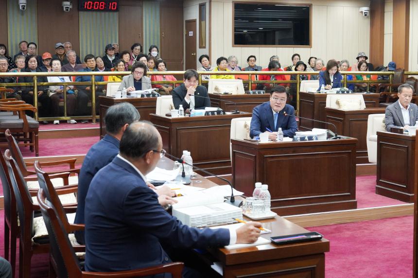 제182회 포천시의회 임시회 제3차 본회의 - 24