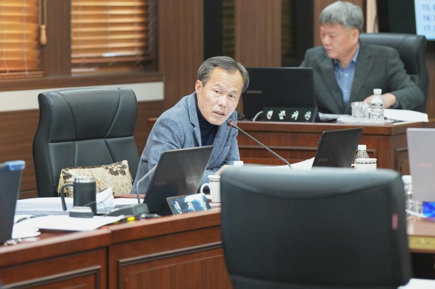 제183회 포천시의회 제2차 정례회 조례등심사특별위원회 - 4