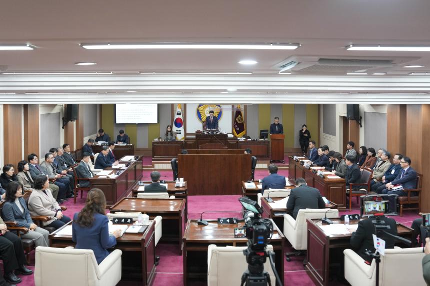 제184회 포천시의회 임시회 제1차 본회의