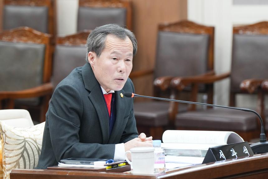 제184회 포천시의회 임시회 제2차 본회의 - 3