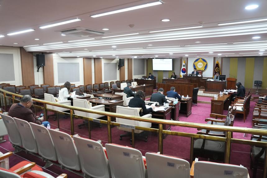 제184회 포천시의회 임시회 제3차 본회의 - 1