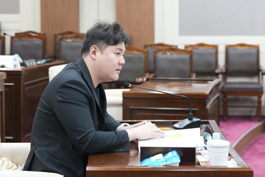 제184회 포천시의회 임시회 제3차 본회의 - 3