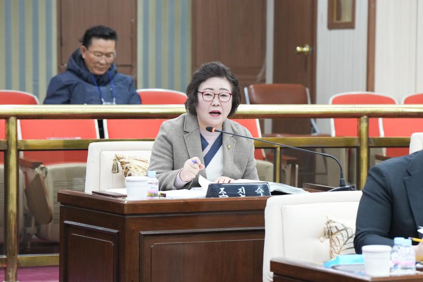 제184회 포천시의회 임시회 제4차 본회의 - 8