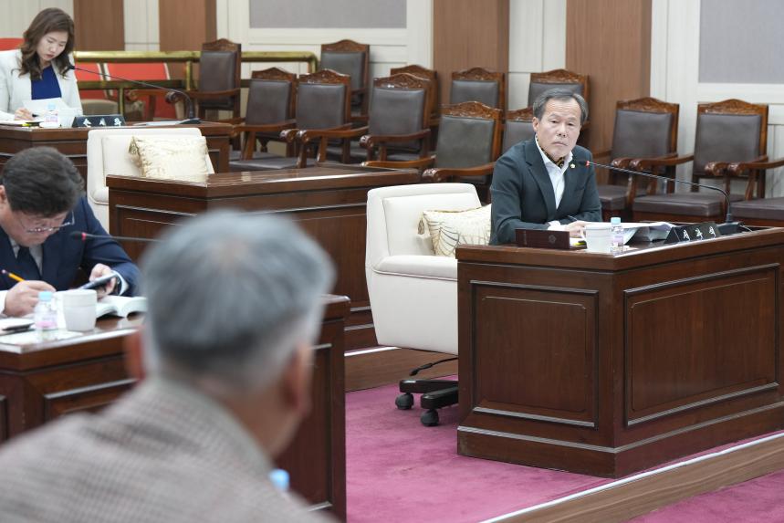 제184회 포천시의회 임시회 제5차 본회의 - 18