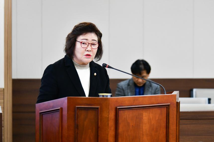 제184회 포천시의회 임시회 조례등심사특별위원회 - 9