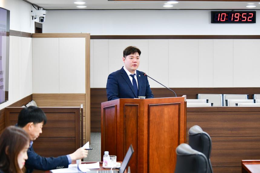 제184회 포천시의회 임시회 조례등심사특별위원회 - 16