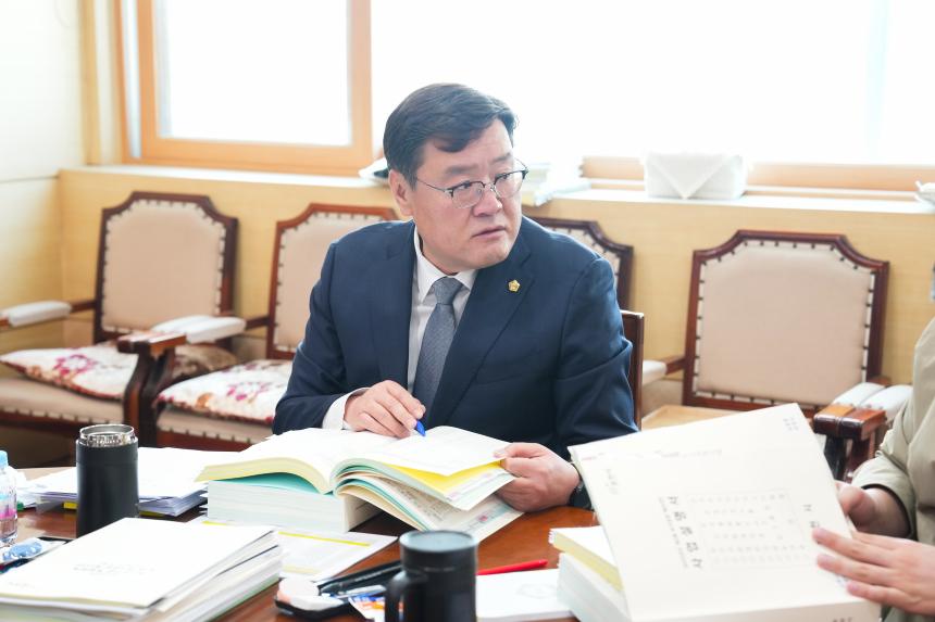 제185회 포천시의회임시회 제4차 예산결산특별위원회 - 12