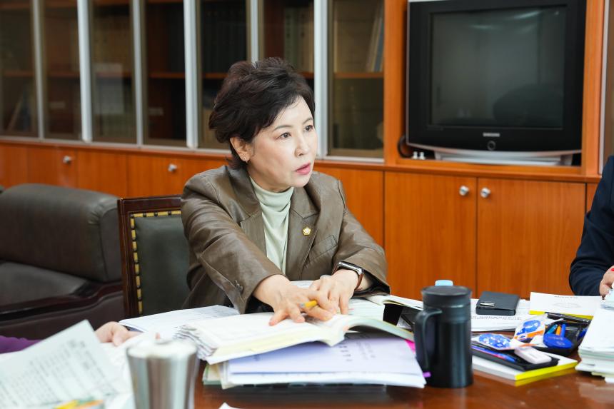 제185회 포천시의회임시회 제4차 예산결산특별위원회 - 14