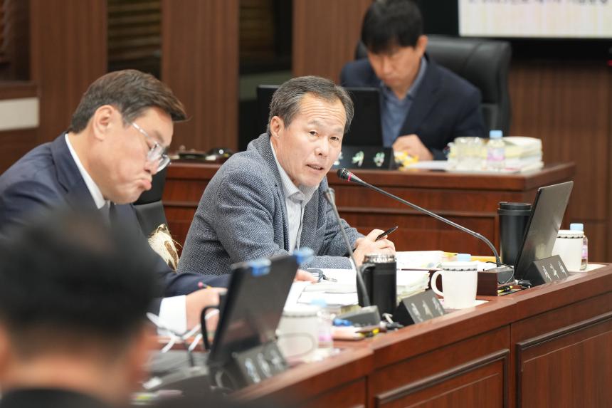 제185회 포천시의회 임시회 제2차 예산결산특별위원회 - 6