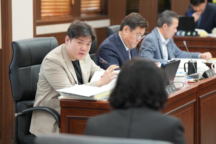 제185회 포천시의회 임시회 제2차 예산결산특별위원회 - 16