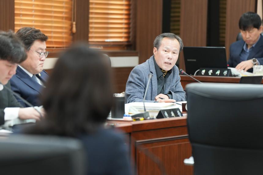 제185회 포천시의회 임시회 제2차 예산결산특별위원회 - 18