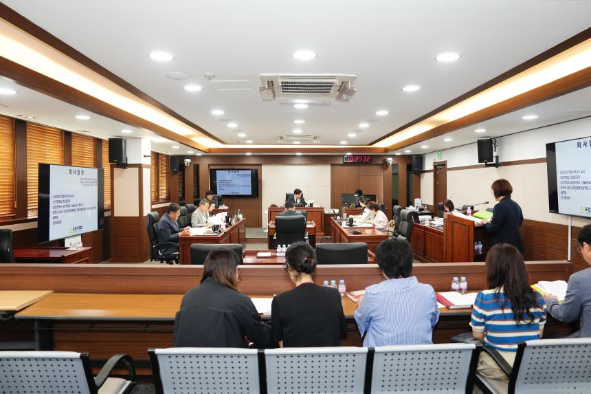 제186회 포천시의회 제1차 정례회 행정사무감사특별위원회 6일차
