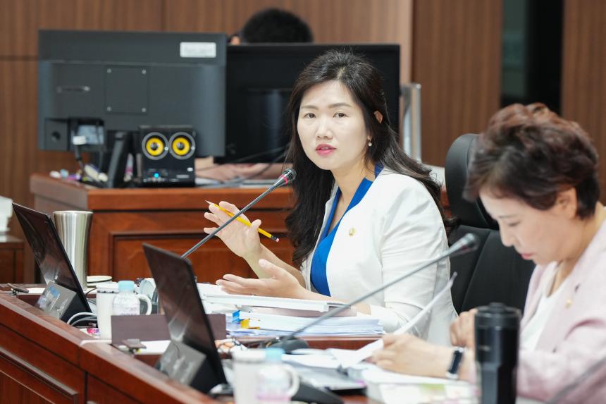 제186회 포천시의회 제1차 정례회 행정사무감사특별위원회 6일차 - 2