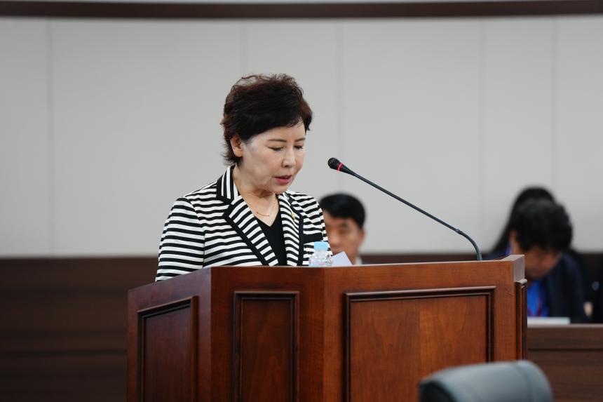 제186회 포천시의회 제1차 정례회 조례등심사특별위원회 - 4