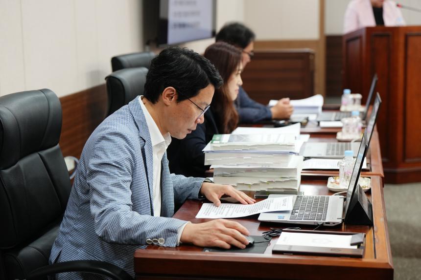 제186회 포천시의회 제1차 정례회 조례등심사특별위원회 - 6
