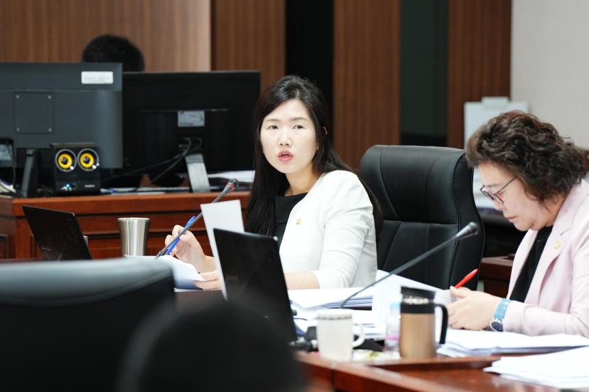 제186회 포천시의회 제1차 정례회 조례등심사특별위원회 - 10