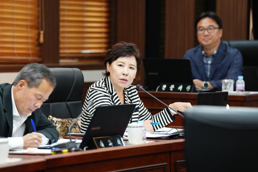 제186회 포천시의회 제1차 정례회 조례등심사특별위원회 - 12