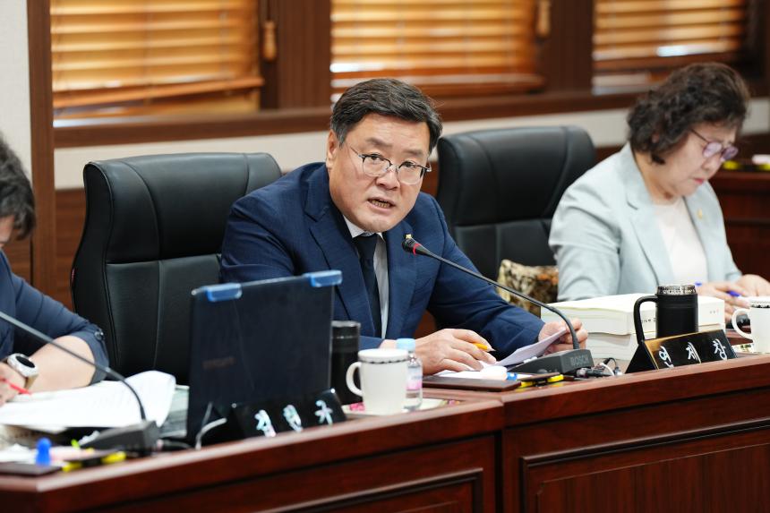 제186회 포천시의회 제1차 정례회 예산결산특별위원회 - 3
