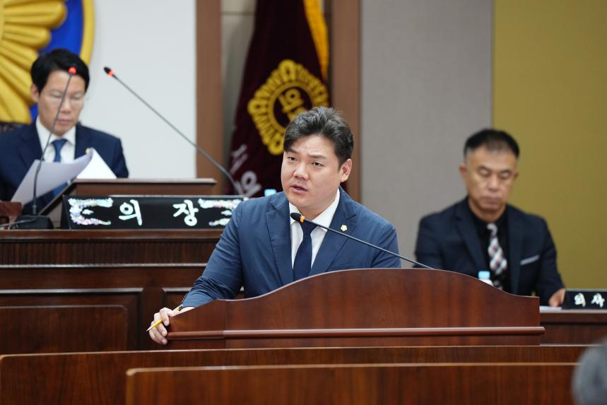 제186회 포천시의회 제1차 정례회 제2차 본회의 - 4
