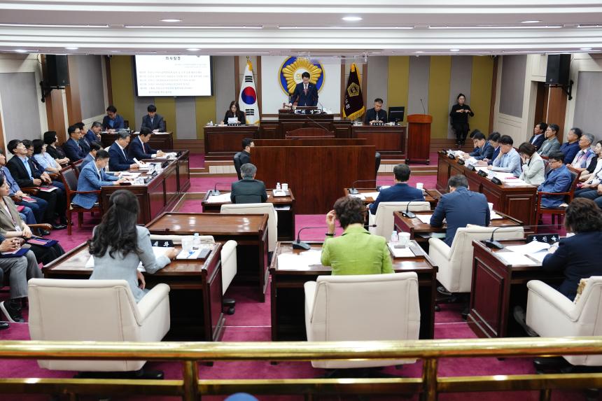 제186회 포천시의회 제1차 정례회 제3차 본회의 - 8