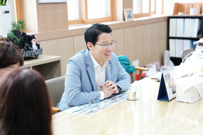 신북면 지역발전유공자 표창장 수여식 - 17