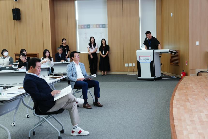 청년행정체험단과의 간담회 - 12