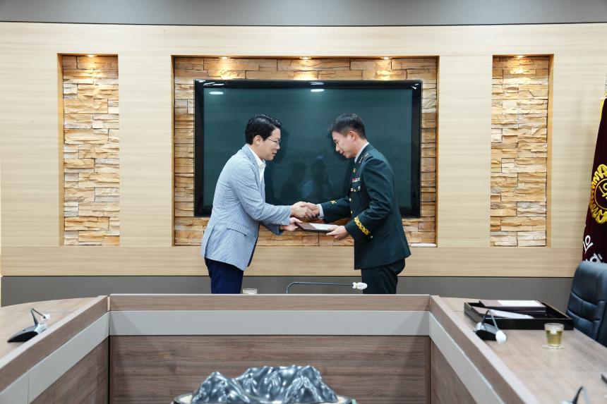 6.25자원봉사자 표창장 수여식 - 14