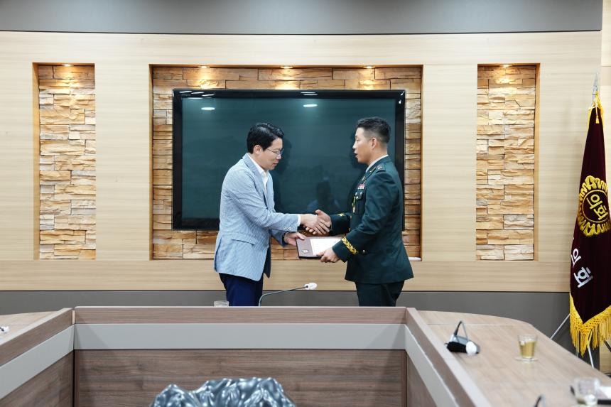 6.25자원봉사자 표창장 수여식 - 38