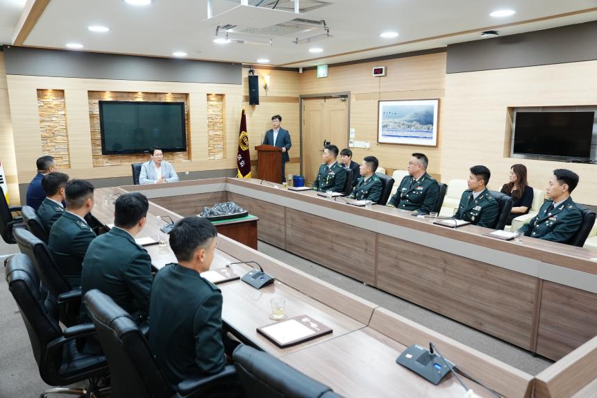 6.25자원봉사자 표창장 수여식 - 40