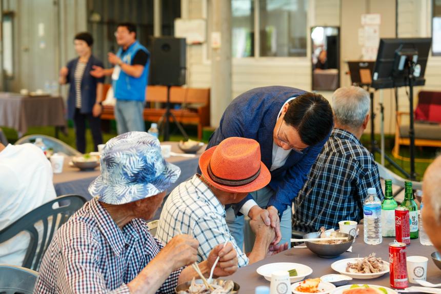 피플투피플 봉사단체 영평1리 마을회관 주민화합 점심봉사 - 26