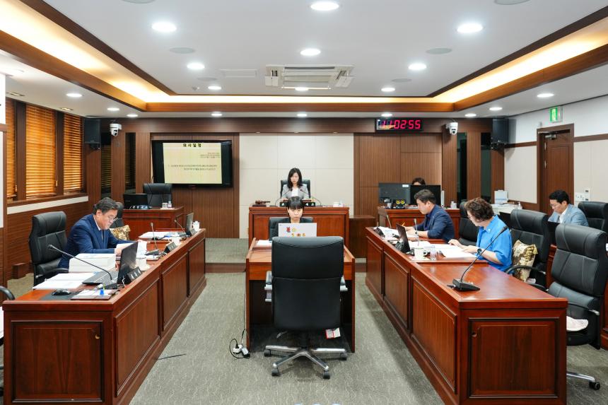 의원연구단체 운영심의위원회 - 11