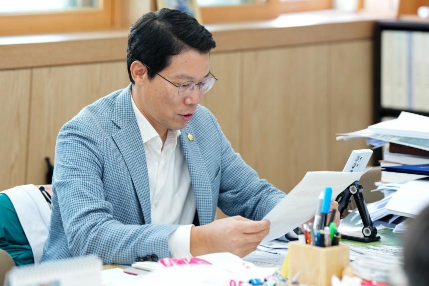 포천 가산초교 포천시의회 견학방문 1 - 17