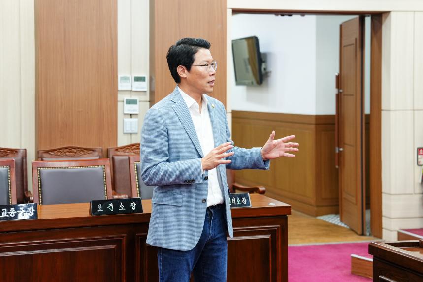 포천 가산초교 포천시의회 견학방문 2 - 17