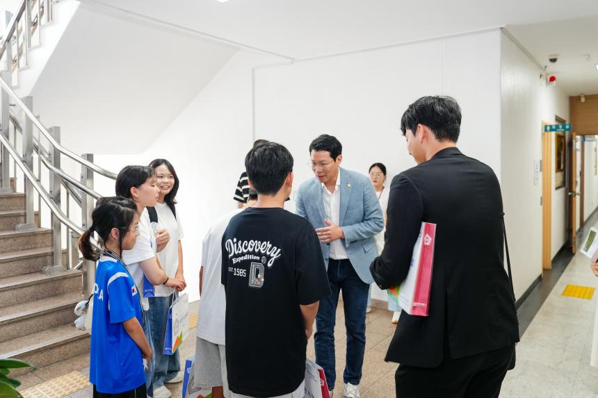 포천 가산초교 포천시의회 견학방문 2 - 20