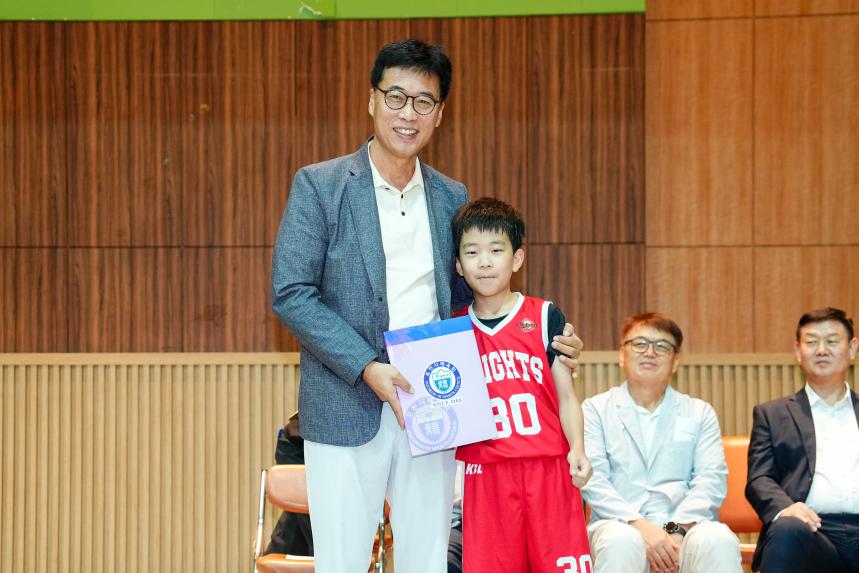 제13회 포천시협회장배 종별 생활체육 농구대회 1 - 18