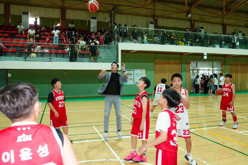제13회 포천시협회장배 종별 생활체육 농구대회 1 - 19