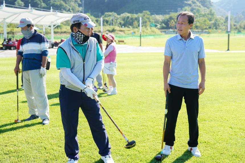 포천한여울 파크골프장 개관 전 라운딩행사 참석 2 - 4