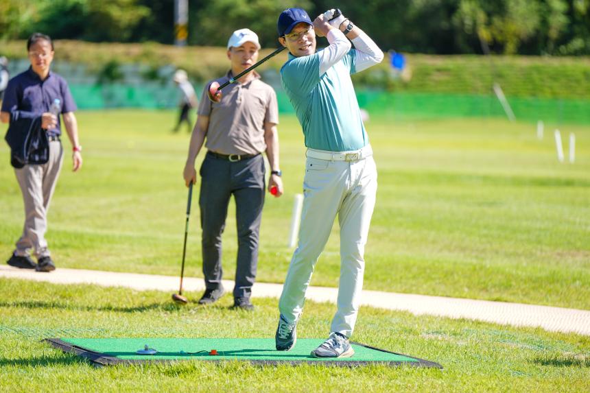 포천한여울 파크골프장 개관 전 라운딩행사 참석 3 - 51