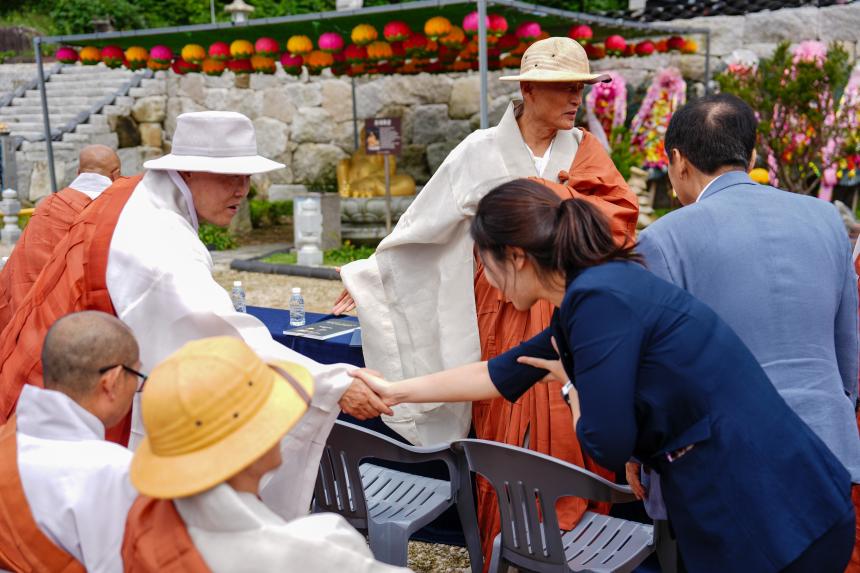 흥룡사 철불 제자리모시기 헌공다례 문화축제 - 4