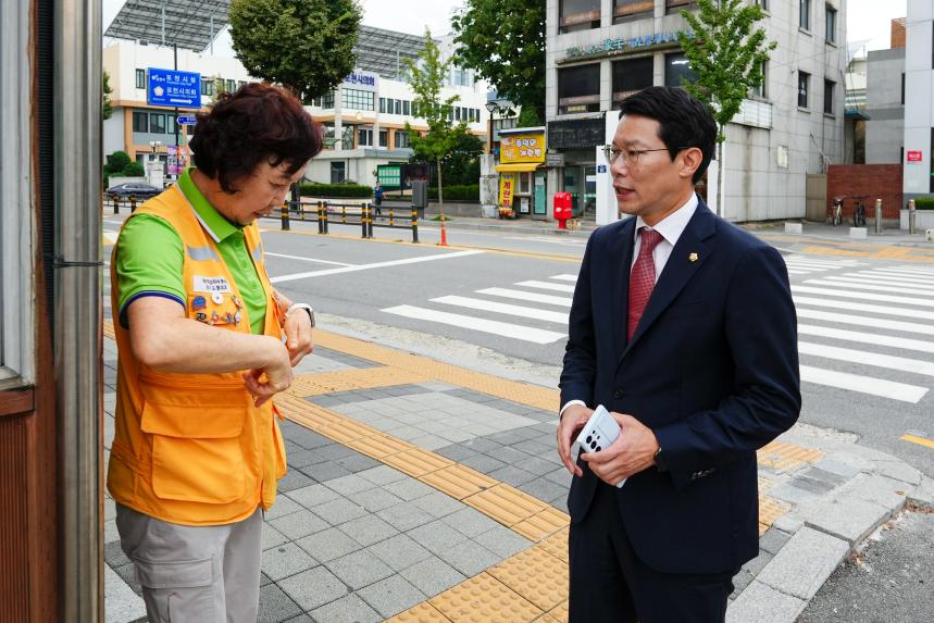 국제라이온스협회 354-H지구 2025-2026 7지역 추석맞이 쌀 나눔 봉사 - 12