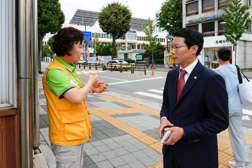 국제라이온스협회 354-H지구 2025-2026 7지역 추석맞이 쌀 나눔 봉사 - 14